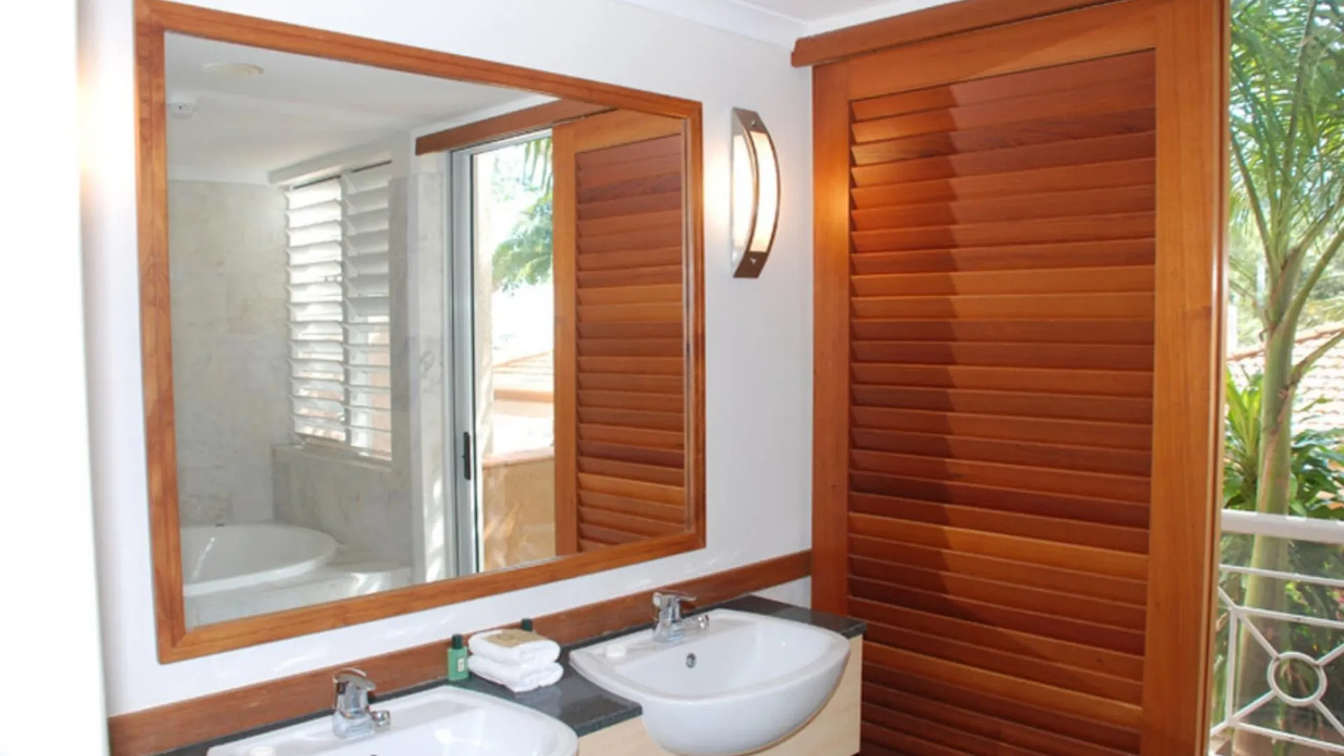 Alassio Palm Cove 4*,