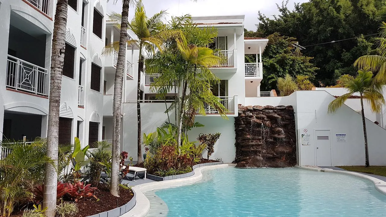 Alassio Palm Cove