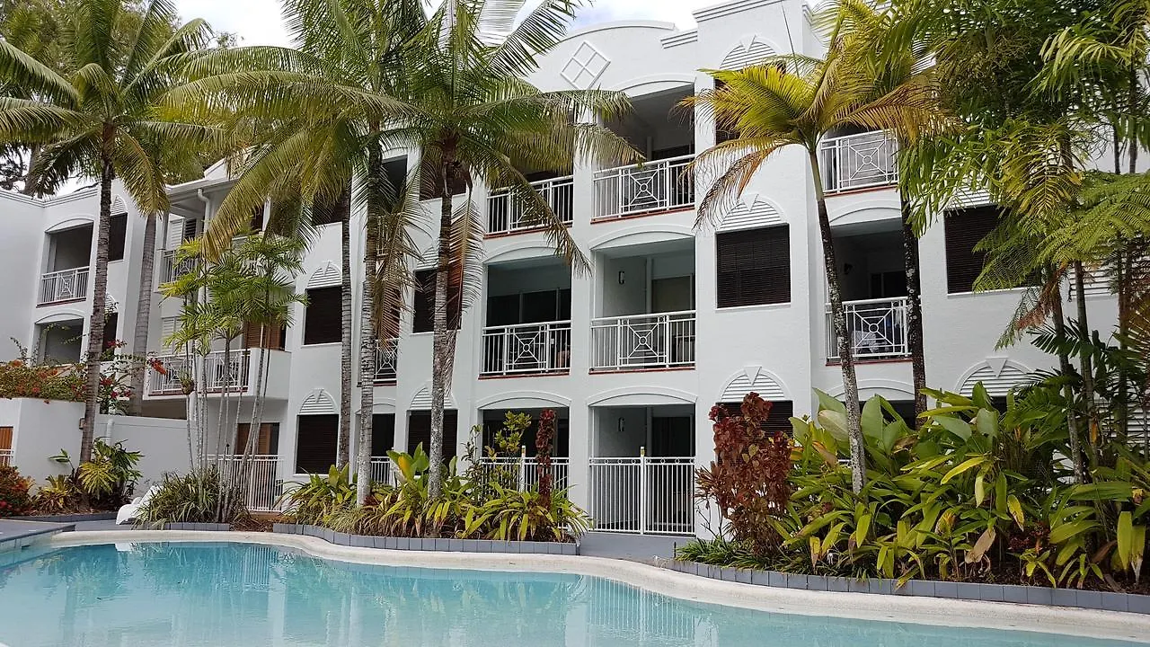 Alassio Palm Cove